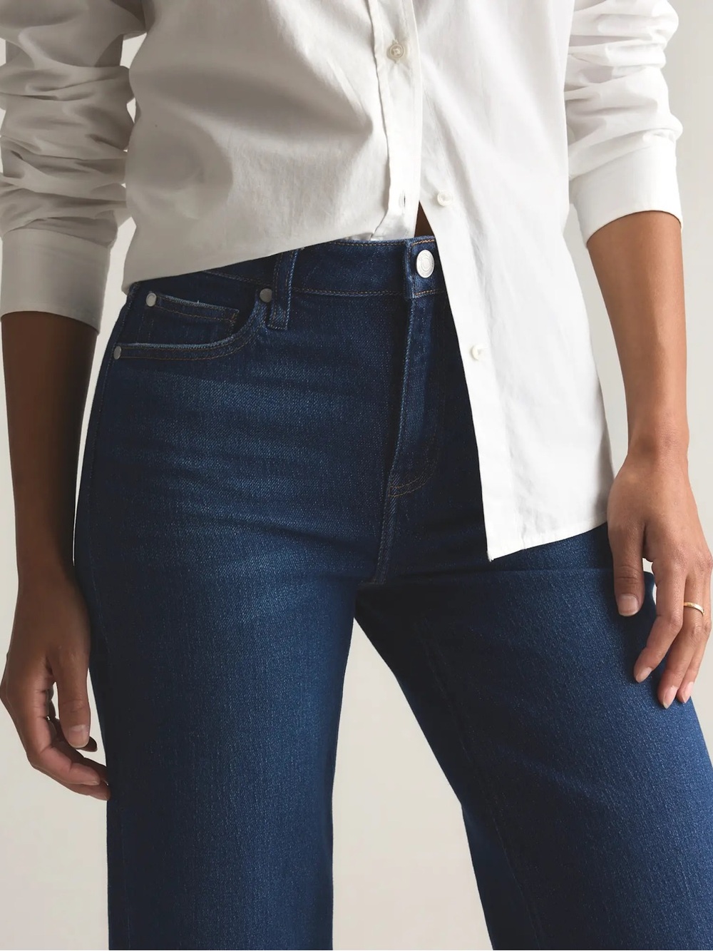 Quince 10 Bella Stretch Relaxed Fit Straight-Leg Jean Comfy 90s Organic Soft Eco - Picture 2 of 14